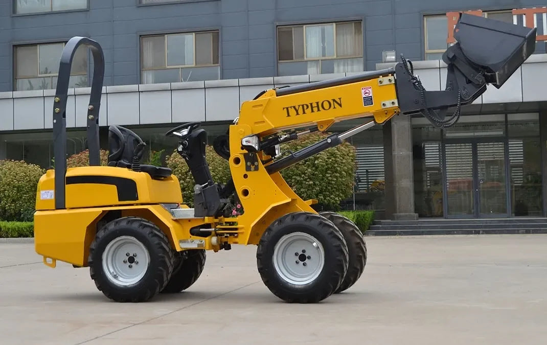 New TYPHON Wheel Loader with Kubota D1105 engine 24 hp 1 ton Load USA