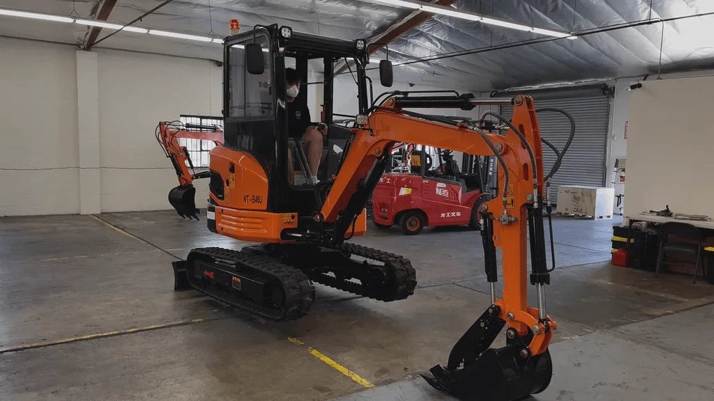 6000lb AGT Mini Excavator with Swing Boom and Hydraulic System by Bidadoo