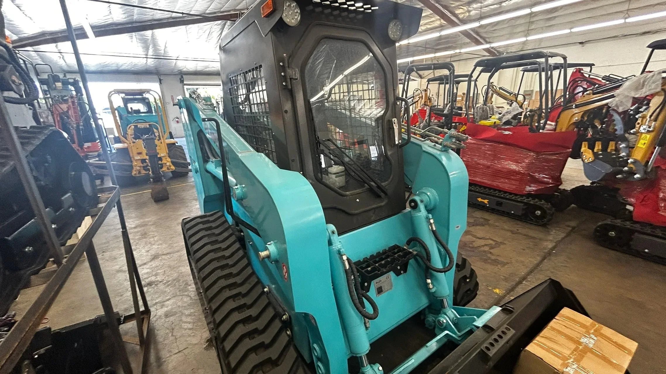 AGT TL80 4.5 Ton Diesel Engine Skid Steer (AGT-TL80) by Bidadoo