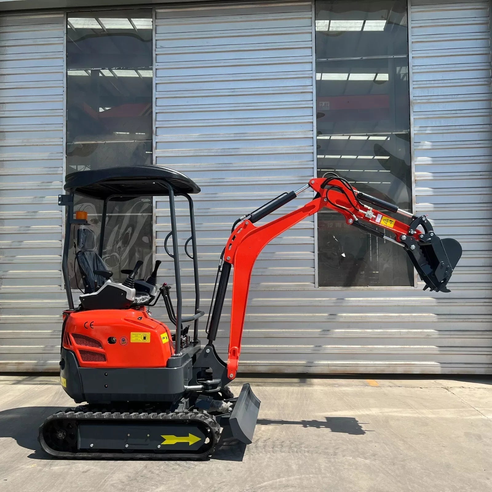 2025 2-Ton Mini Excavator – Kubota D902 Diesel Engine | EPA Certified