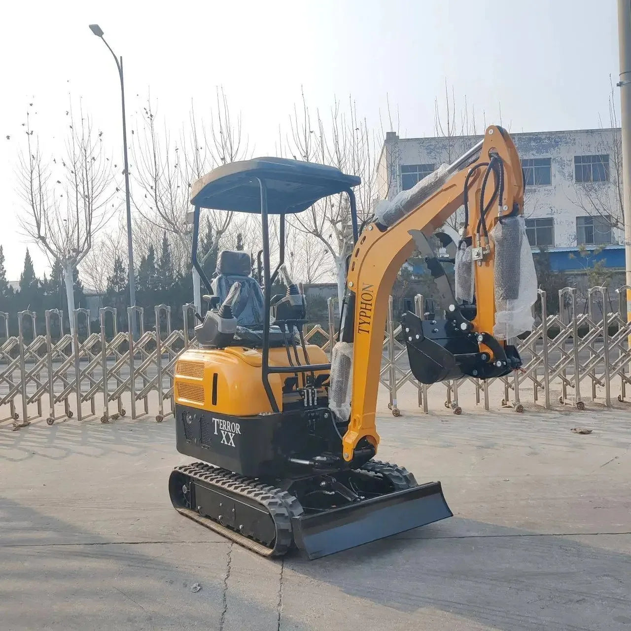 2025 4,000 lb TYPHON TERROR XX Mini Excavator โ Kubota D902 Diesel Engine | EPA Certified