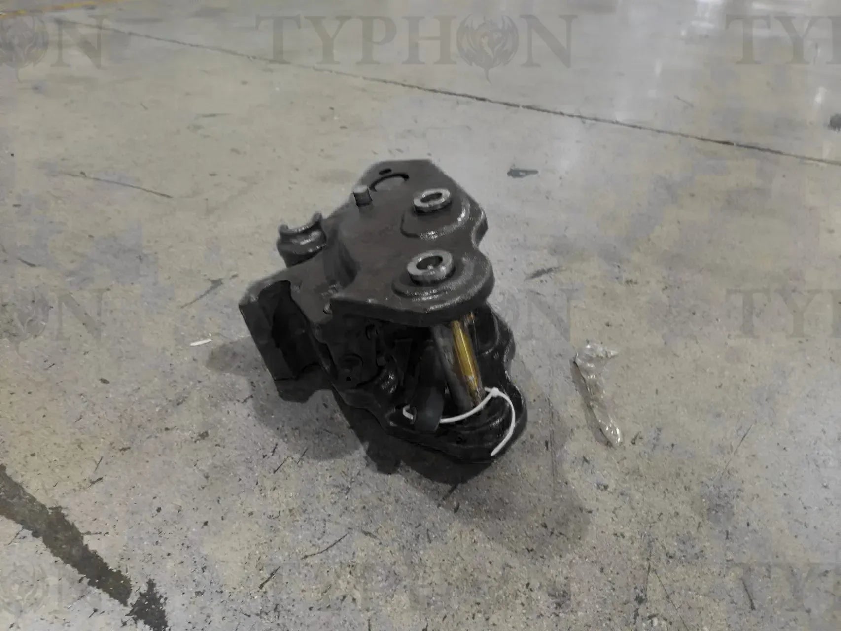 TYPHON 2.5 Ton Mini Excavator Attachment Mechanical Quick Hitch Quick Coupler