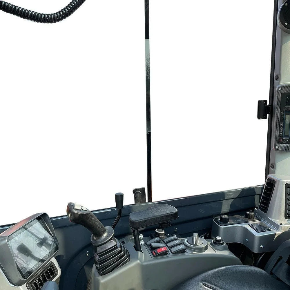 4 Ton, Mini Excavator w/ Diesel Engine, Hydraulic Thumb | CFG-40UF