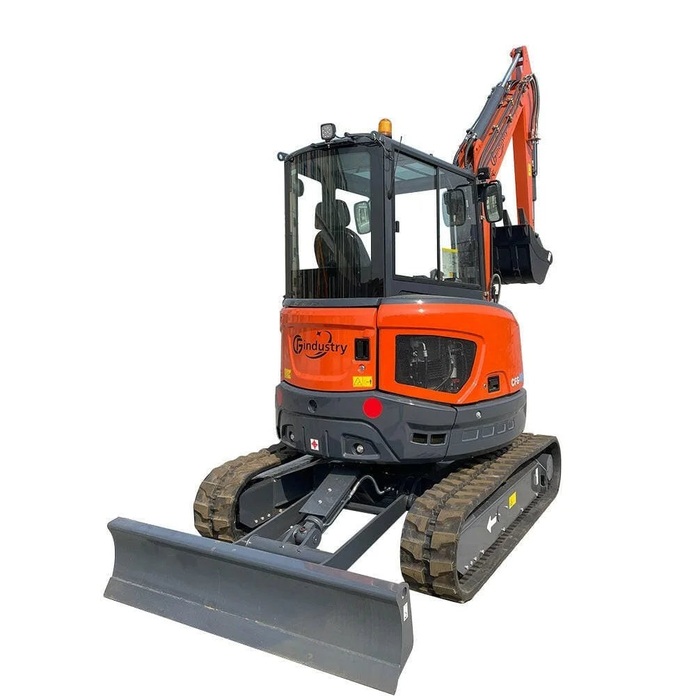 4 Ton, Mini Excavator w/ Diesel Engine, Hydraulic Thumb | CFG-40UF