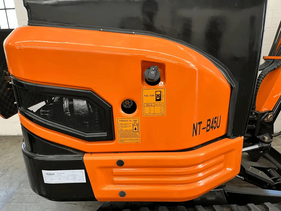 6000lb AGT Mini Excavator with Swing Boom and Hydraulic System by Bidadoo