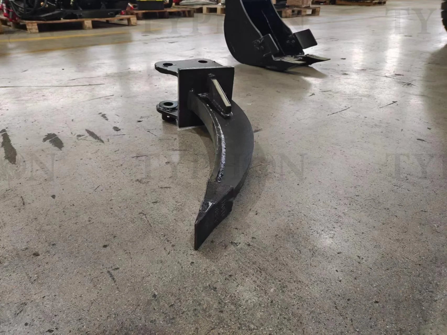 2.5 Ton Mini Excavator Attachment Ripper Single Shank TYPHON Digger Attachment