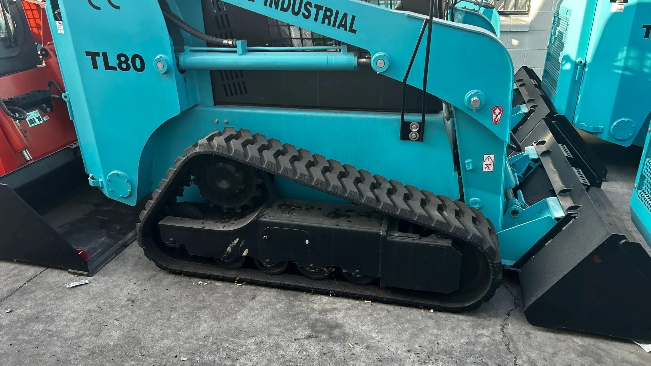 AGT TL80 4.5 Ton Diesel Engine Skid Steer (AGT-TL80) by Bidadoo