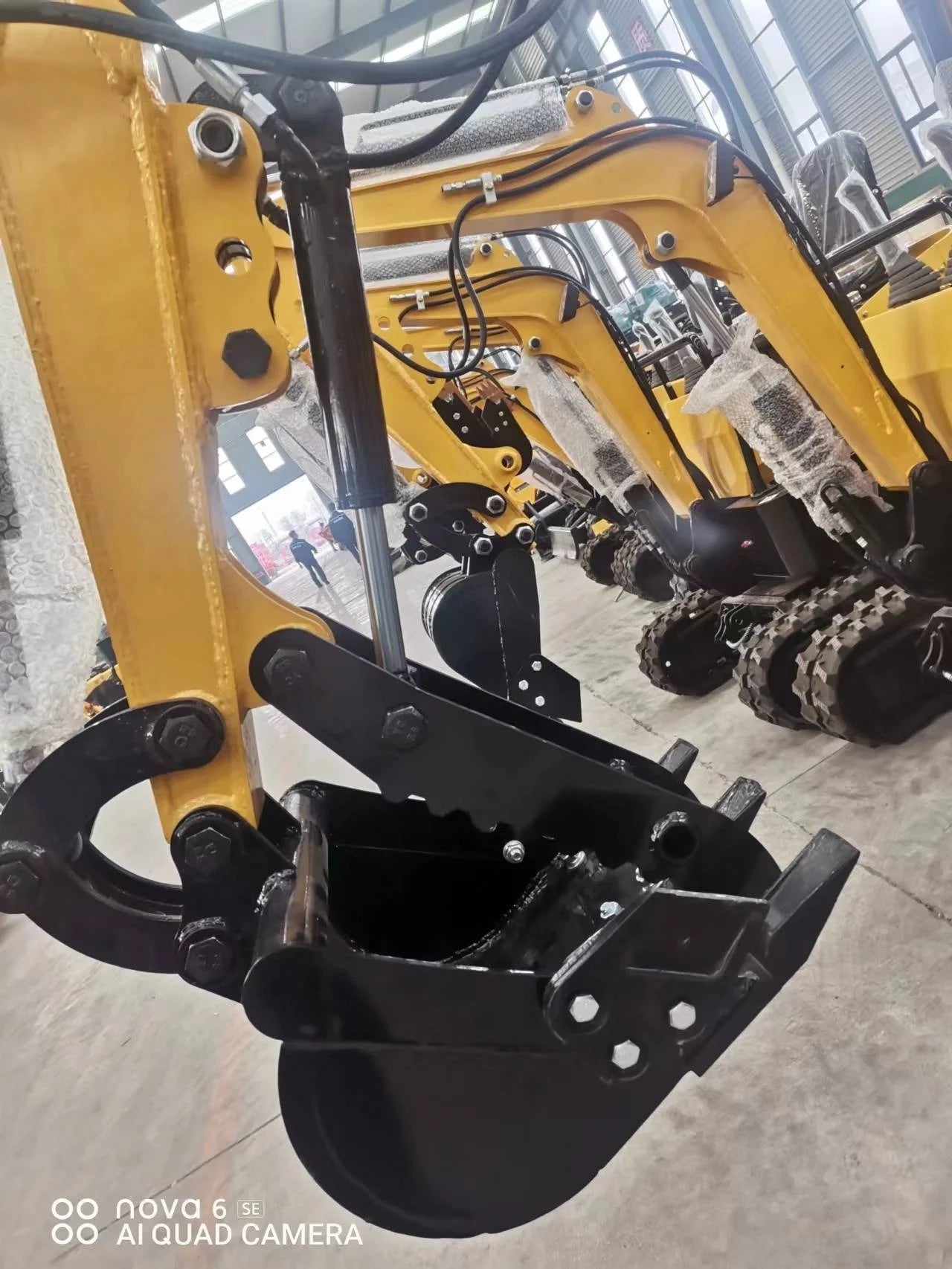 TYPHON Attachments Hydraulic Thumb Clip Attachment for Mini Excavators USA